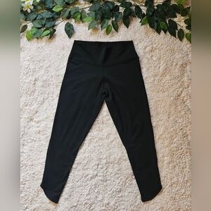 Silver Icing Exclusives Women's Cropped Sheer Insert Leggings